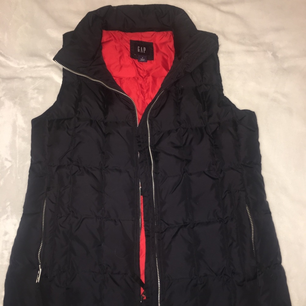 GAP vest